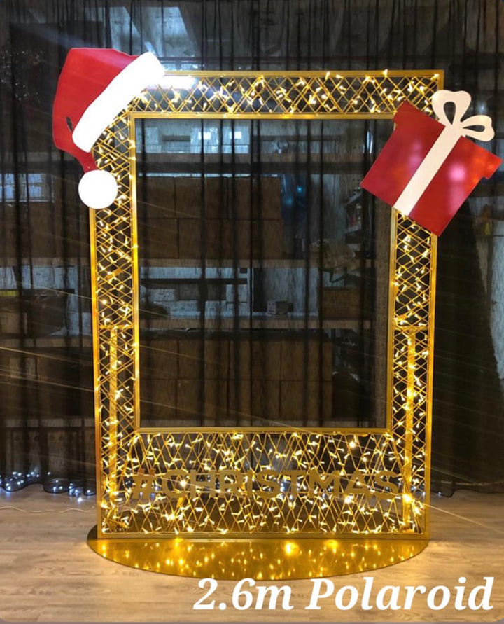 2D Prelit "Seasonal Frame" Photo Opp - 2.6m Tall