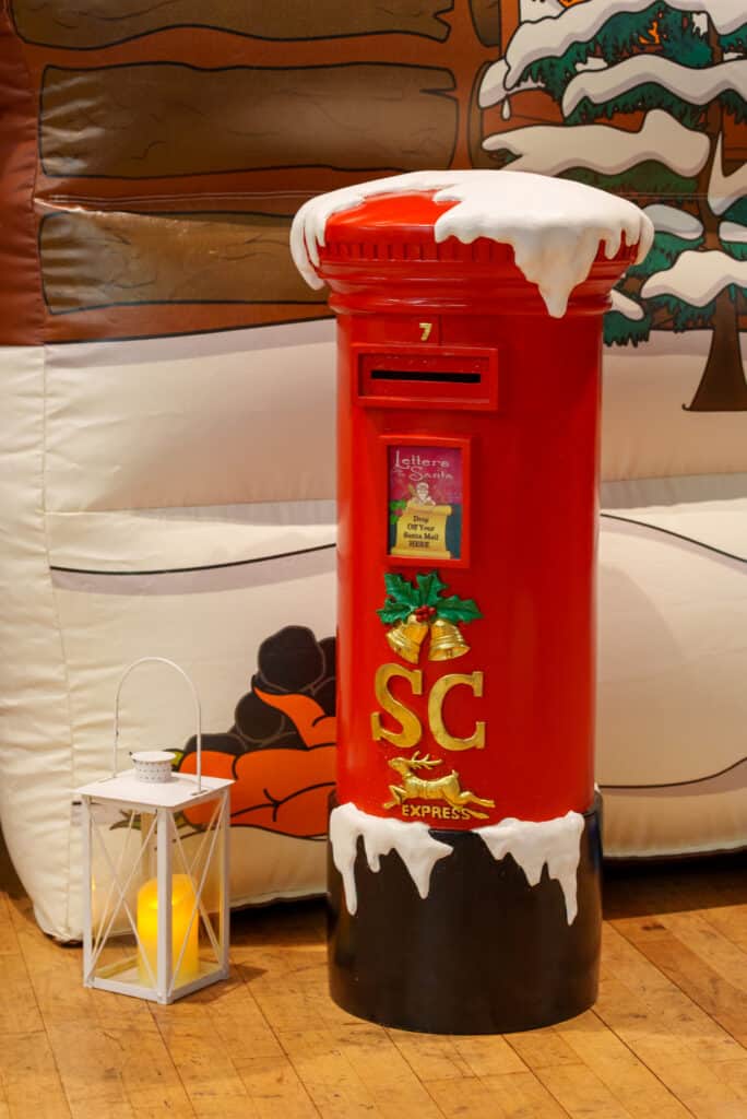 3D Fibreglass Santa Mailbox - 1m Tall